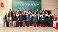Prof. Chan Wai-Yee (2nd back row; 5th from left,), Prof. Kenneth K.H. Lee (2nd from left, front row), Prof. Feng Bo (2nd front row; 1st from left) and Prof. Wan Chao (back row; 5th from right), together with members of the organizing committee and the invited speakers